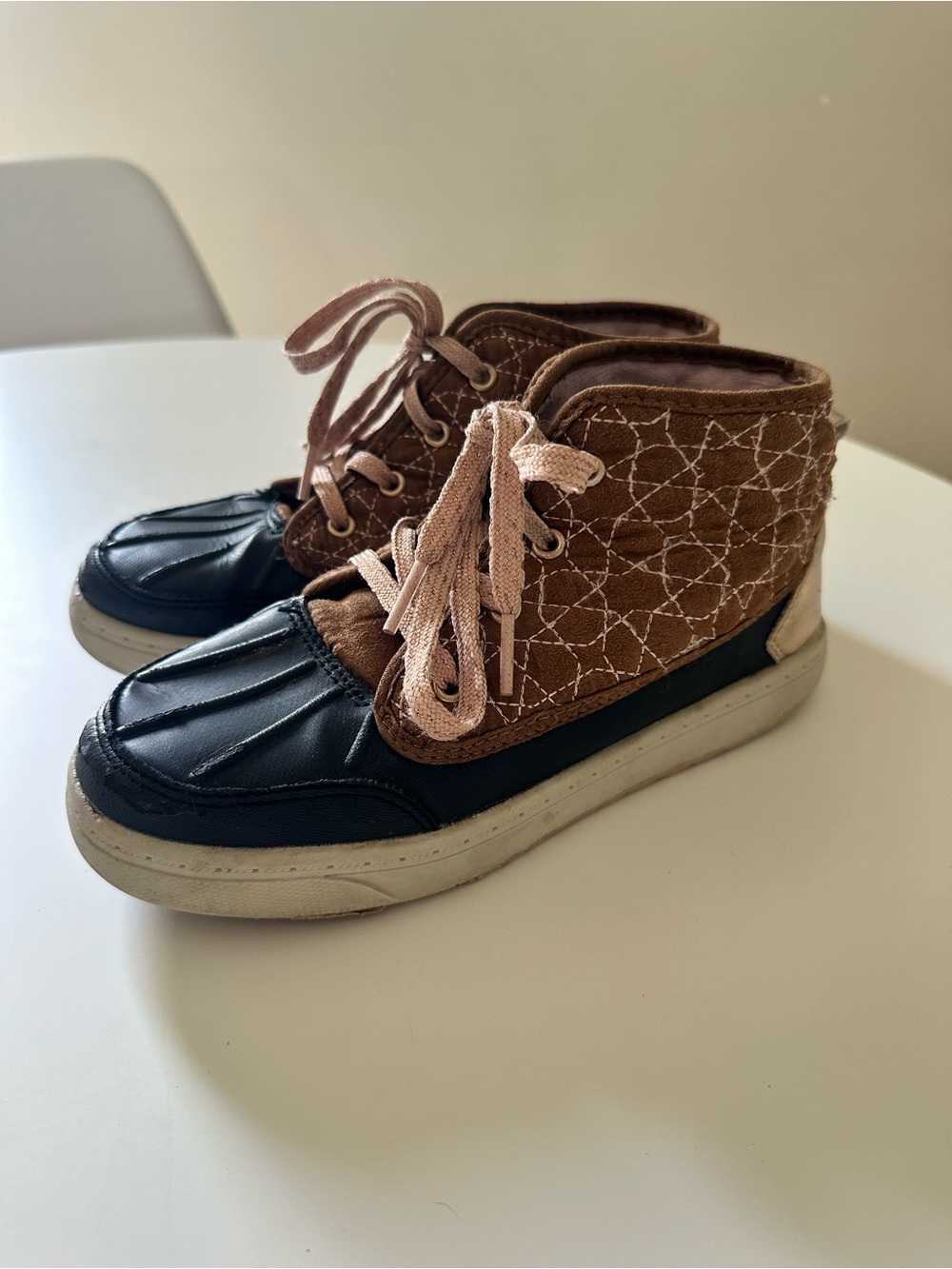 Kids Brown & Navy Blue High-Top Duck Sneakers